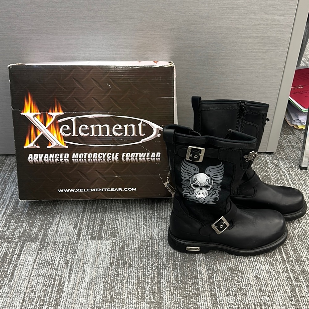 Women’s Size 8 Motorcycle Boots